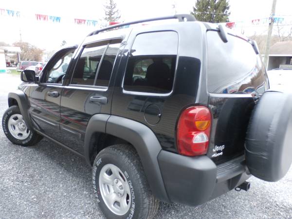 2003 Jeep Liberty Sport 116k - - by dealer - vehicle for sale in coalport, PA – photo 2