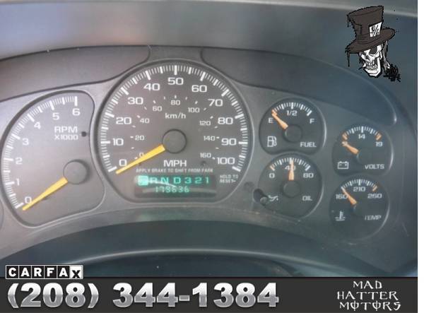 2001 Chevrolet Suburban 2500 // 4WD // 3RD RoW SeaTinG!! **MaD HaTTeR for sale in Nampa, ID – photo 18