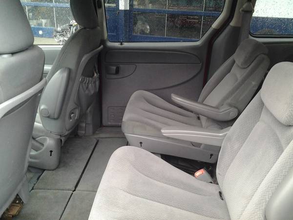 2006 Chrysler Town and Country Touring -- Rear Entertainment! - cars... for sale in Bausman, PA – photo 16