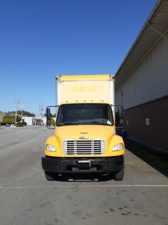 2006 Freightliner M2, Cummins Engine, 24' with Ramp/Lift Combo -... for sale in Portland, OR – photo 3