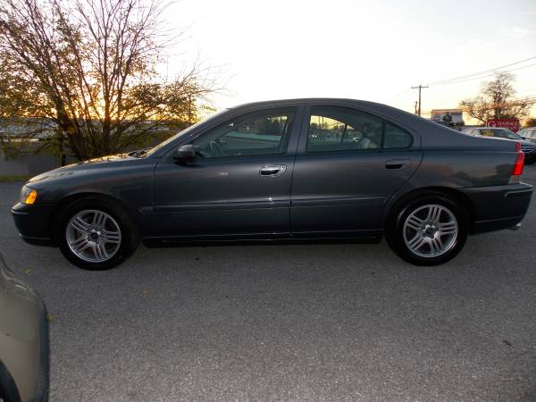 2006 Volvo S60 (low mileage, extra clean, inspected) - cars & trucks... for sale in Carlisle, PA – photo 4
