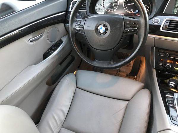 2012 BMW 5 Series 535i Gran Turismo Sedan 4D - FREE CARFAX ON EVERY... for sale in Los Angeles, CA – photo 18