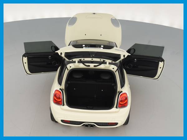 2015 MINI Hardtop 2 Door Cooper S Hatchback 2D hatchback White for sale in Sausalito, CA – photo 18