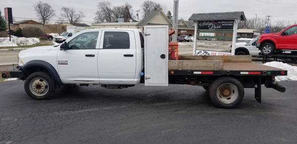 2014 Ram 5500 Crew Cab & Chassis - Financing Available! for sale in Grayslake, IL – photo 8