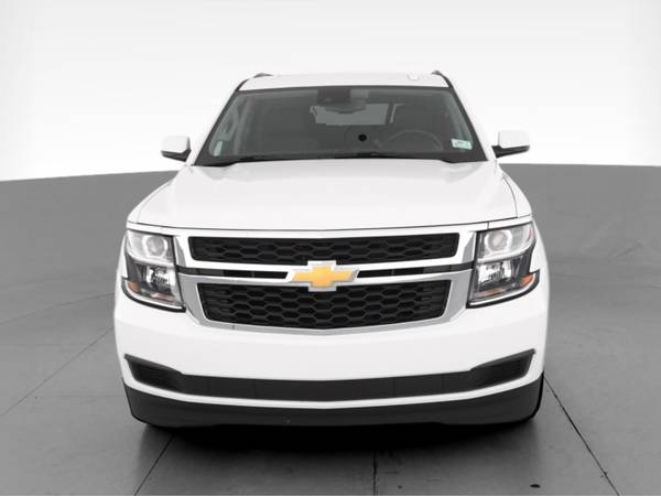 2020 Chevy Chevrolet Suburban LT Sport Utility 4D suv White -... for sale in Knoxville, TN – photo 17