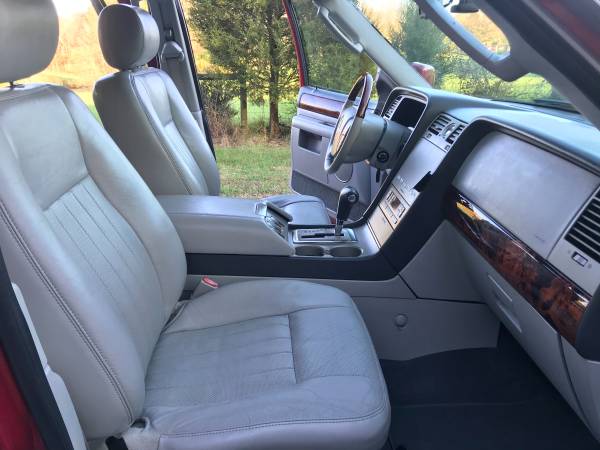 2007 Lincoln Navigator _____ 73k miles - cars & trucks - by owner -... for sale in Lexington, NC – photo 12