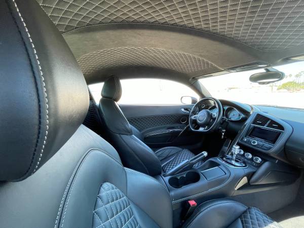 From A Private Collection - 2015 Audi R8 V8 Quattro for sale in Los Angeles, CA – photo 11