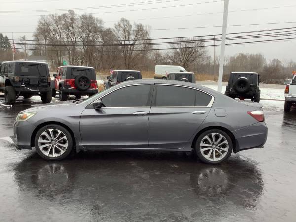 Clean Carfax! 2013 Honda Accord EX-L! Nice Car! - - by for sale in Ortonville, MI – photo 2