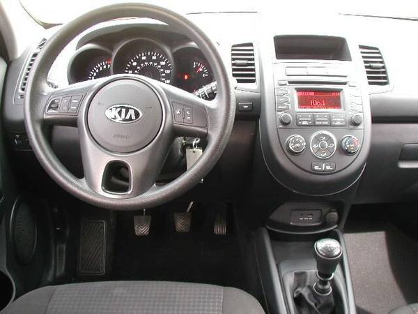 2013 KIA SOUL - - by dealer - vehicle automotive sale for sale in Forest Lake, MN – photo 6