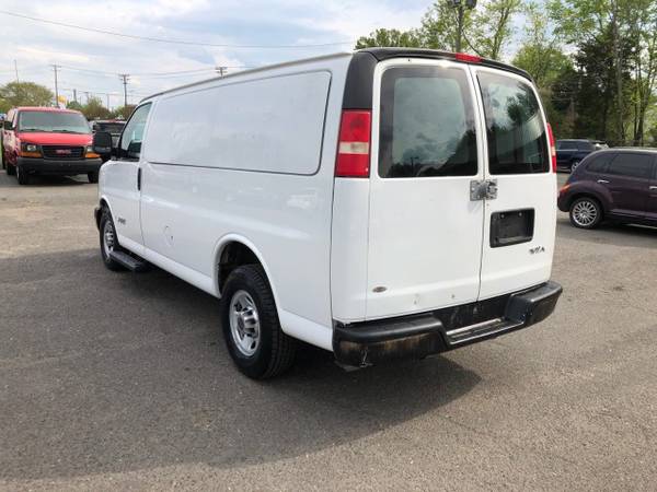 Chevrolet Express 4x2 2500 Cargo Utility Work Van Hybird Electric for sale in Hickory, NC – photo 8