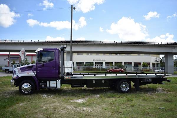 2015 Hino 268A 4X2 2dr Regular Cab 212 in. WB Chassis - cars &... for sale in Miami, WI – photo 15