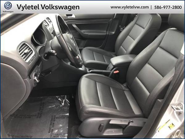 2013 Volkswagen Jetta SportWagen wagon 4dr DSG TDI w/Sunroof & Nav -... for sale in Sterling Heights, MI – photo 18