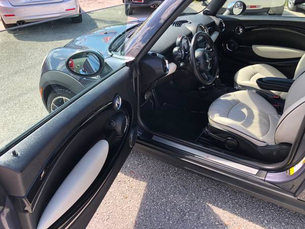 2012 MINI COOPER S CONVERTIBLE*CLEAN CAR FAX*ONLY 65K MILES* for sale in Clearwater, FL – photo 11