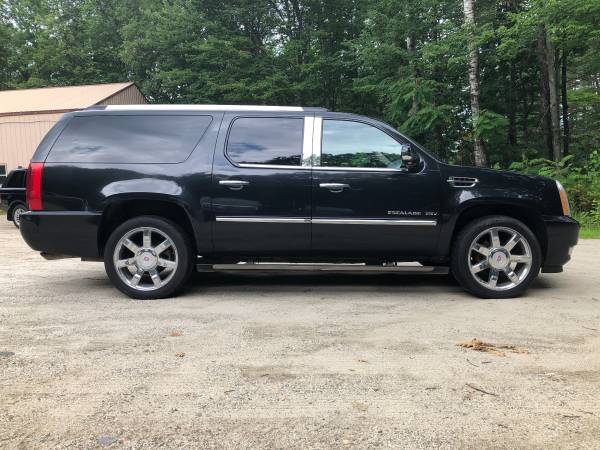 2010 Cadillac Escalade ESV, AWD, Black, Loaded, Seats 7, Dual... for sale in New Gloucester, NH – photo 6