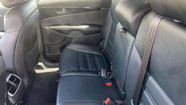 2019 Kia Sorento EX V6 hatchback Sparkling Silver for sale in Carson City, NV – photo 17