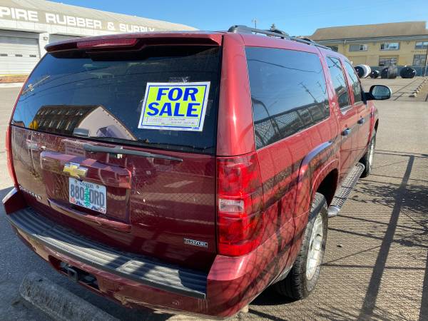08 Chevy Suburban 10K OBO for sale in Portland, OR – photo 3