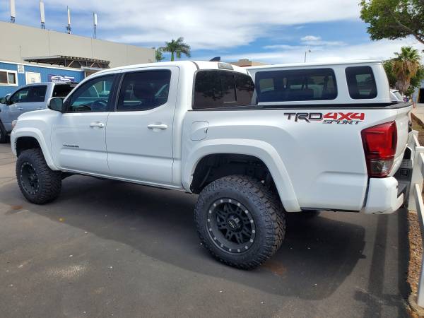2018 TOYOTA TACOMA DOUBLE CAB TRD SPORT 4X4 - cars & trucks - by... for sale in Kihei, HI – photo 3