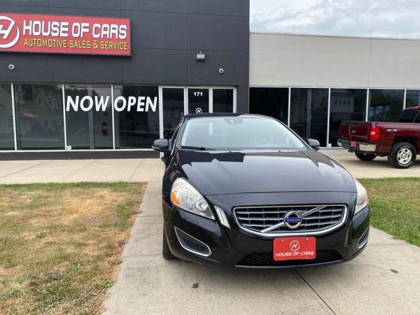 Stop In or Call Us for More Information on Our 2012 Volvo for sale in Meriden, CT – photo 3