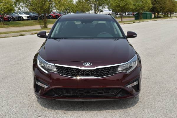 2019 Kia Optima LX ***11K MILES ONLY*** - cars & trucks - by dealer... for sale in Omaha, IA – photo 2