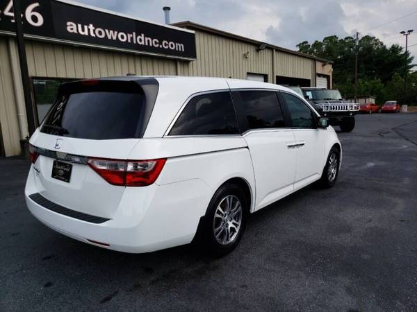 2011 HONDA ODYSSEY-EXL WITH NAVIGATION-164K MILES-WHITE - cars & for sale in Lenoir, NC – photo 4