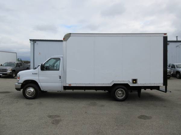 2013 Ford E-350 Box Truck **16' BOX W/ BINS & SHELVES** for sale in London, OH – photo 6