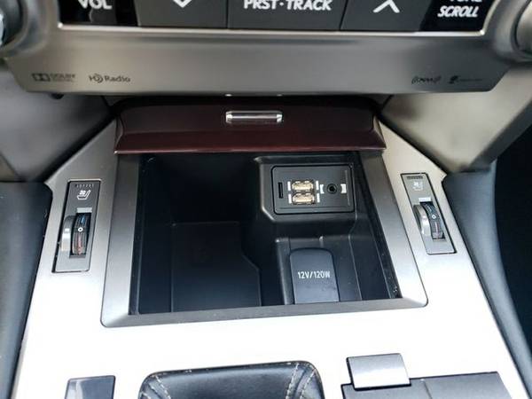 * * * 2018 Lexus GX GX 460 Sport Utility 4D * * * - cars & trucks -... for sale in Saint George, UT – photo 17
