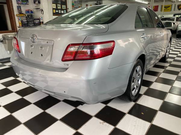 2007 Toyota Camry CE - cars & trucks - by dealer - vehicle... for sale in Urbana Illinois 61802, IL – photo 5