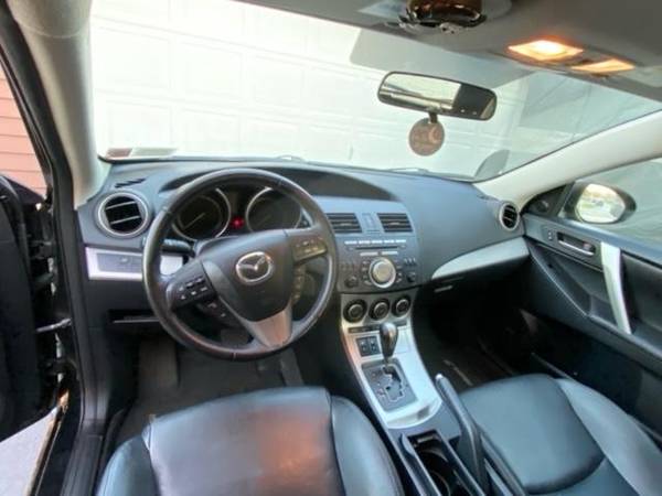 2011 Mazda 3 - cars & trucks - by owner - vehicle automotive sale for sale in Rochester , NY – photo 11
