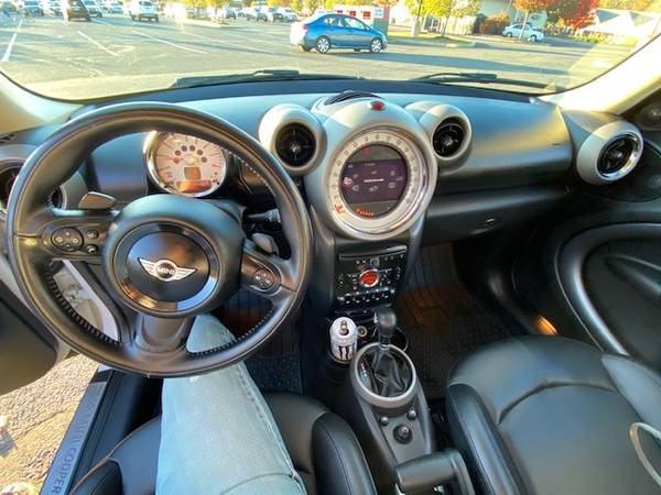 2012 Mini Cooper Countryman S All4 - cars & trucks - by owner -... for sale in Newtown, CT – photo 9