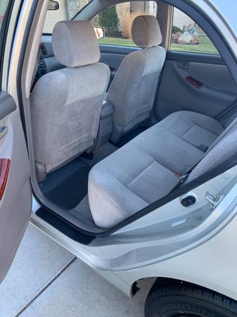 2004 Toyota Corolla LE - cars & trucks - by owner - vehicle... for sale in Lincoln, NE – photo 13