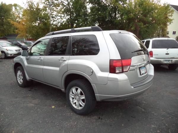 2011 Mitsubishi Endeavor LS AWD No Accidents, 13 Service Records...... for sale in Saint Paul, MN – photo 6