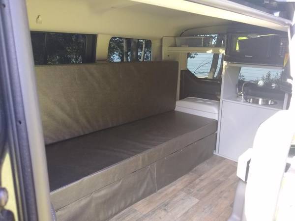 Camper Van 2019 Garageable Mini-T Solar Warranty Microwave wifi for sale in Lake Crystal, OH – photo 4