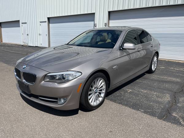 2011 BMW 5 Series 4dr Sdn 535i xDrive AWD - - by for sale in Middleton, WI – photo 3