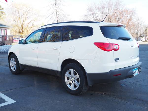 2012 CHEV TRAVERSE LT AWD V6 AUTO LOADED 177000 MILES 6995 - cars & for sale in Rush City, MN – photo 3