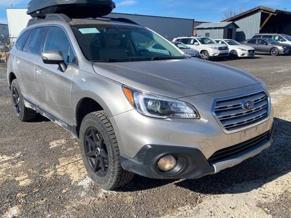 2017 Subaru Outback AWD All Wheel Drive 2 5i Limited SUV - cars & for sale in Klamath Falls, OR – photo 2