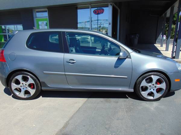 2009 VW --GTI-- - cars & trucks - by dealer - vehicle automotive sale for sale in Medford, OR – photo 2
