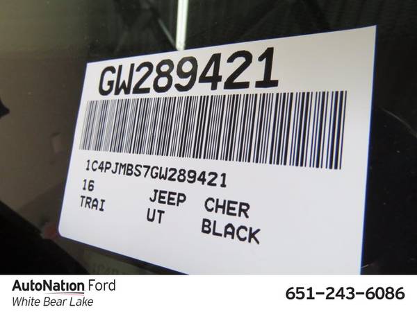 2016 Jeep Cherokee Trailhawk 4x4 4WD Four Wheel Drive SKU:GW289421 -... for sale in White Bear Lake, MN – photo 22