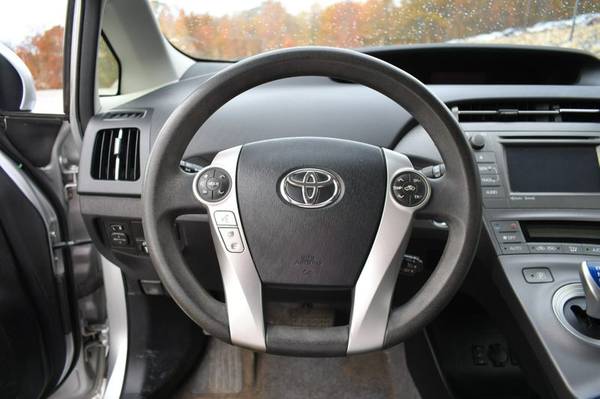 2013 *Toyota* *Prius* *Plug-In* - cars & trucks - by dealer -... for sale in Naugatuck, CT – photo 18