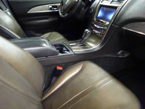 2011 Lincoln MKX Heated & cooled leather seats Back up cam Nav for sale in West Allis, WI – photo 14
