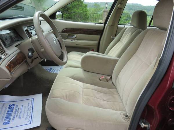 2005 MERCURY GRAND MARQUIS GS - cars & trucks - by dealer - vehicle... for sale in Sevierville, TN – photo 14