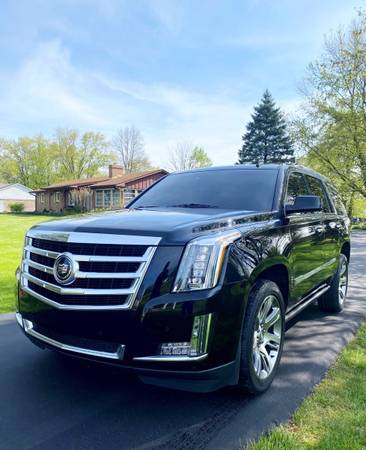 2015 Cadillac Escalade Premium Low Miles - Super Loaded - cars & for sale in Beech Grove, IN – photo 9