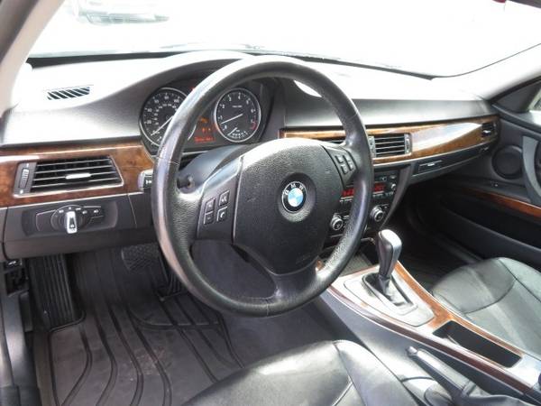 2011 BMW 328xi AWD, 98000 miles clean car 8500 for sale in Waterloo, IA – photo 16