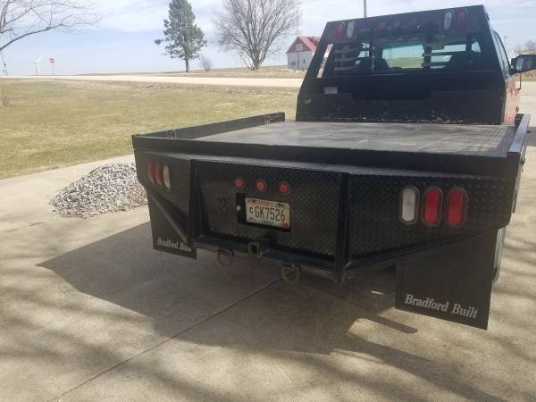 1998 Dodge 1 ton dually flatbed for sale in Shullsburg, WI – photo 3