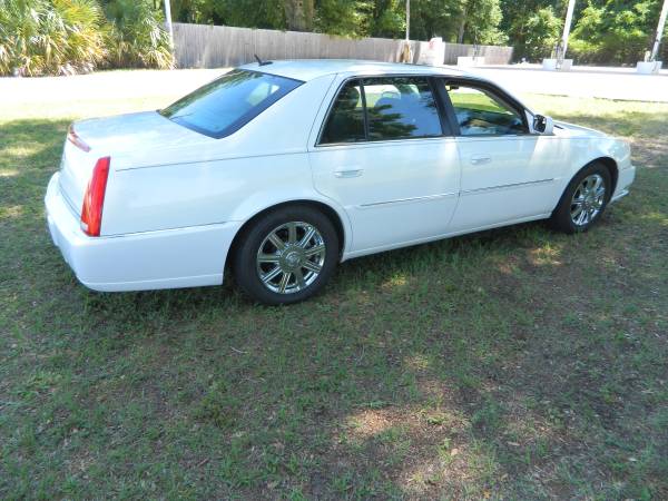 CADILLAC DTS PRICED TO SELL - - by dealer - vehicle for sale in Jacksonville, FL – photo 10