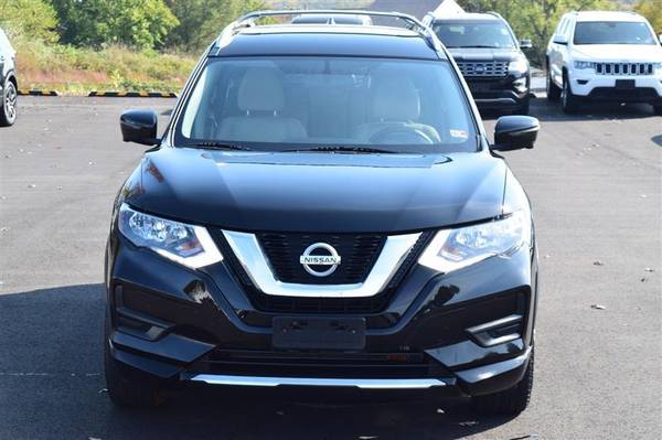 2017 NISSAN ROGUE SV ****We Finance! **** - cars & trucks - by... for sale in Dumfries, District Of Columbia – photo 2