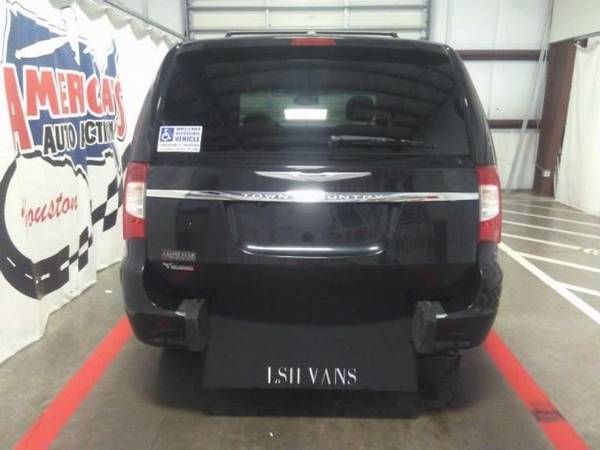 2014 Chrysler Town Country Touring-L handicap wheelchair for sale in dallas, GA – photo 4