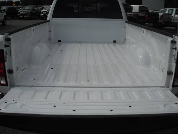2011 dodge ram 2500 crew cab long box 4x4 hemi V8 4wd for sale in Forest Lake, WI – photo 6