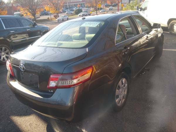 2010 Toyota Camry SE - cars & trucks - by owner - vehicle automotive... for sale in Owings Mills, MD – photo 4