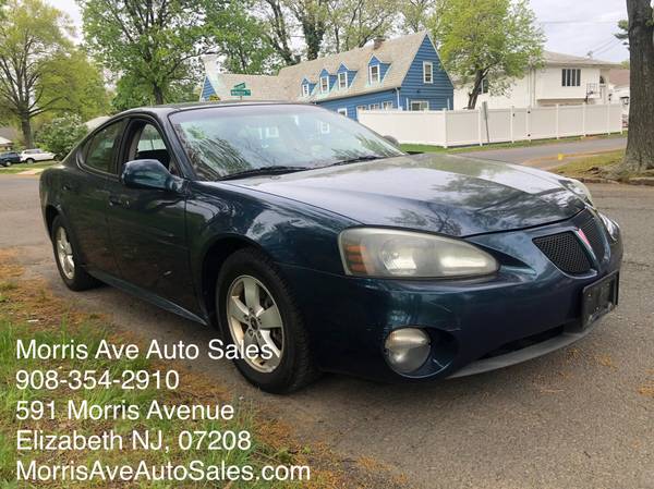 2005 Pontiac Grand Prix, good condition! - - by for sale in Elizabeth, PA – photo 3