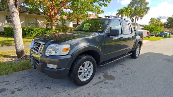 2010 Ford Explorer Sport Trac - - by dealer - vehicle for sale in Miami, FL – photo 2